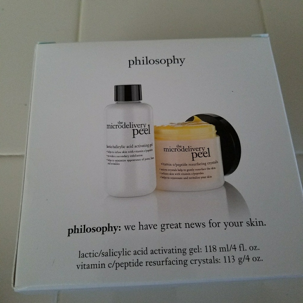 **NEW UNOPENED** Philosophy Microdelivery Peel